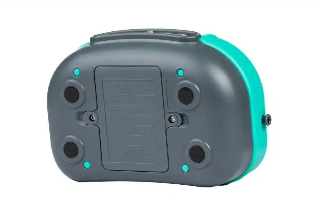 Back of the KT63DL and KT64DL with magnetic base